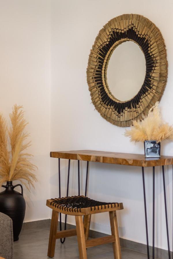Kallia'S Suites Milos Adamantas  ภายนอก รูปภาพ