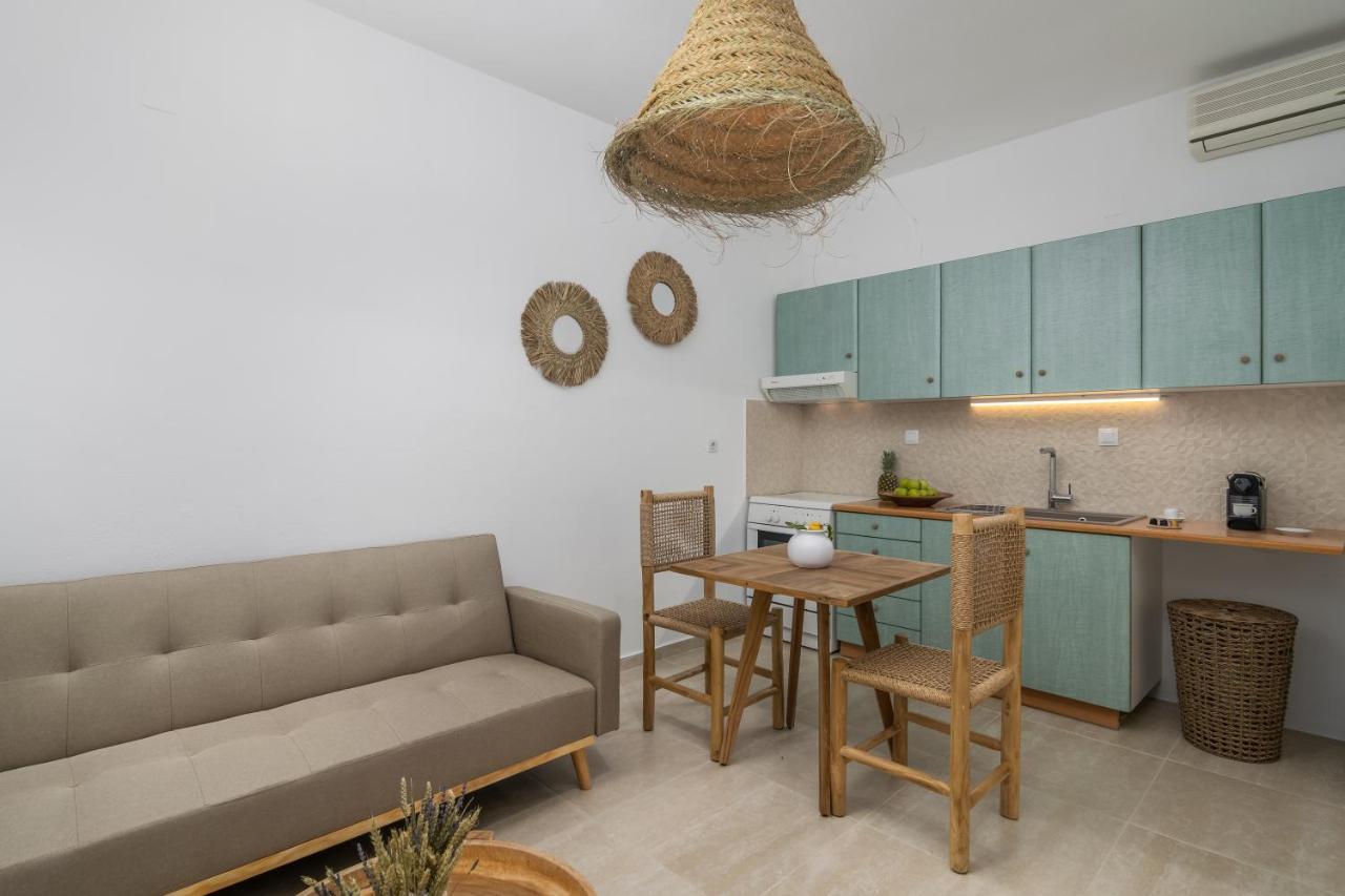 Kallia'S Suites Milos Adamantas  ภายนอก รูปภาพ